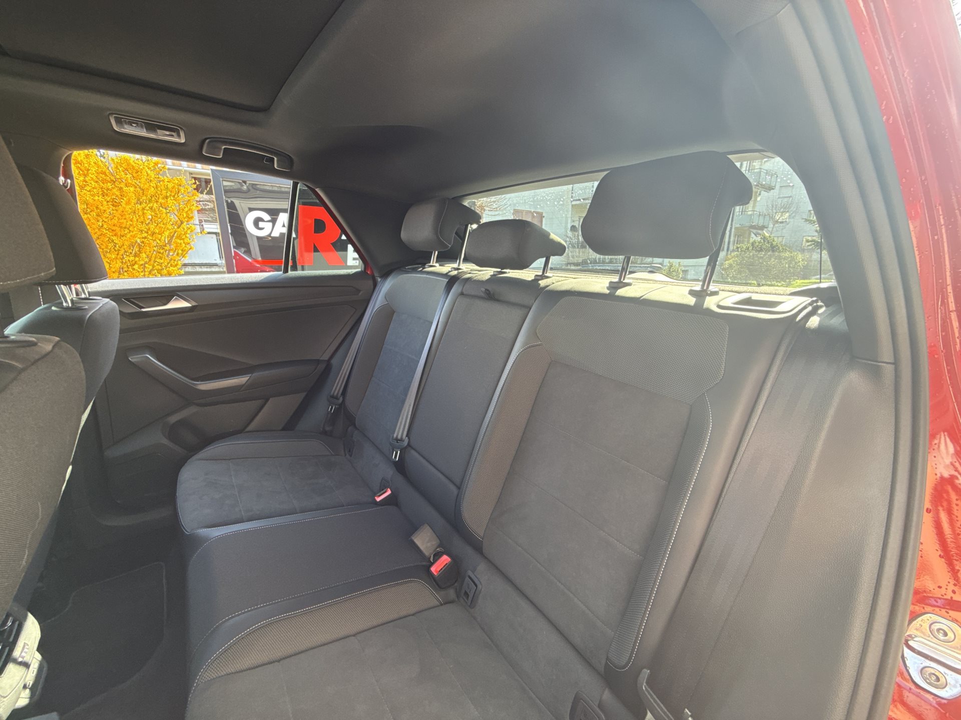 VW T-Roc R-Line 4Motion *** TRAUM IN KINGS RED ***-image-9