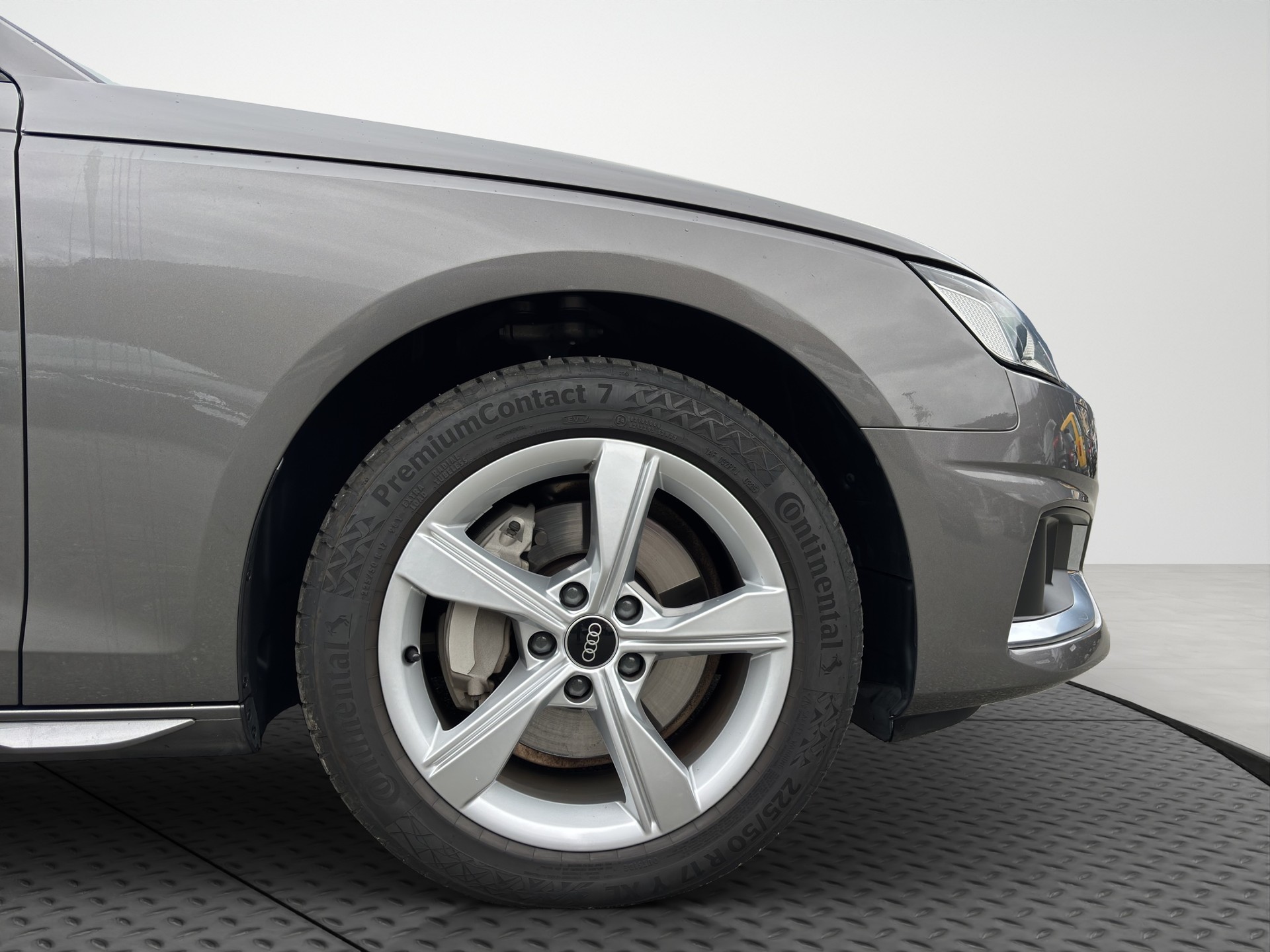 AUDI A4 Avant 40 TDI advanced Attraction quattro S-tronic-image-17