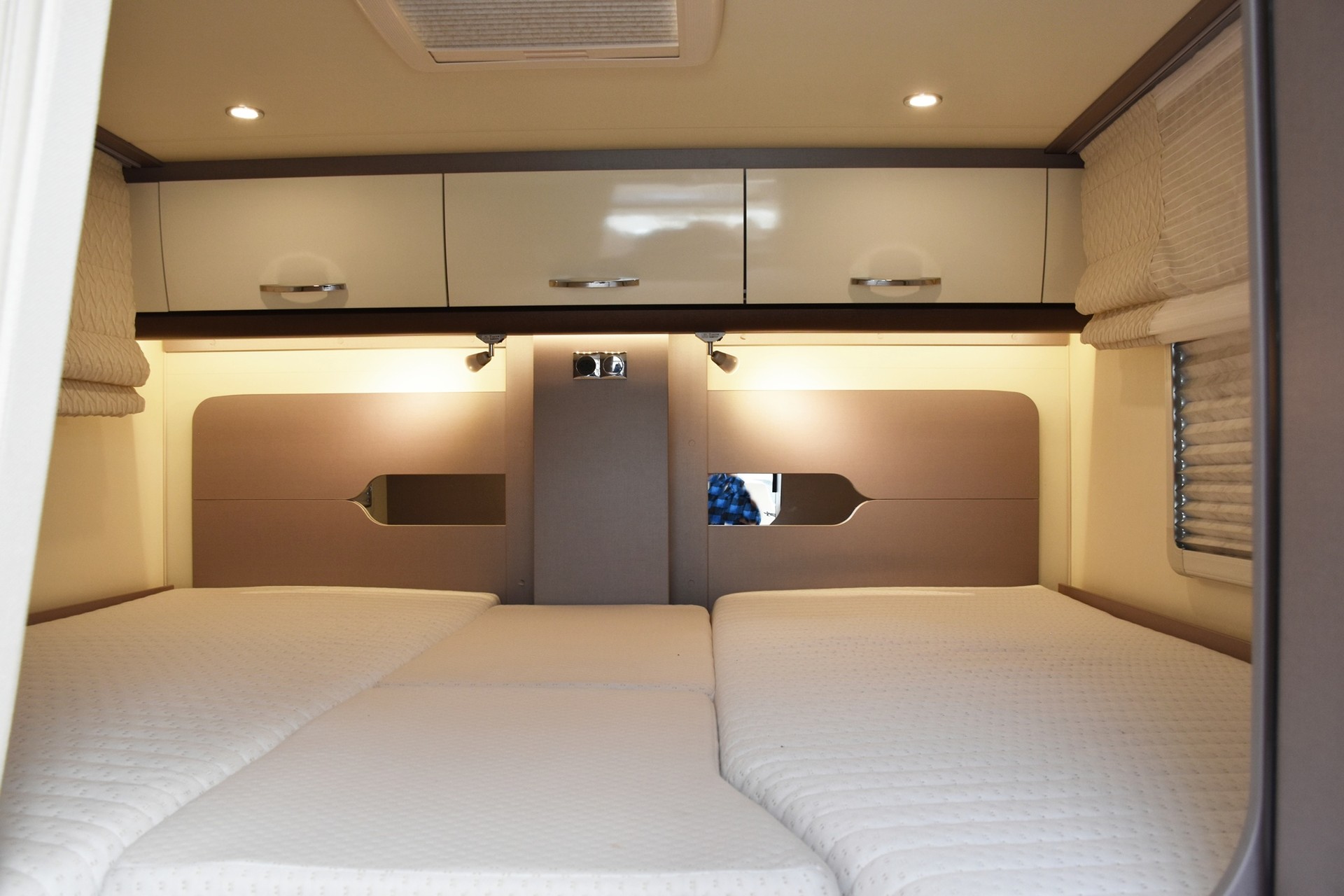 BÜRSTNER T 690 G LIMITED 2,3 DIESEL FIAT DUCATO MJ 150-image-6