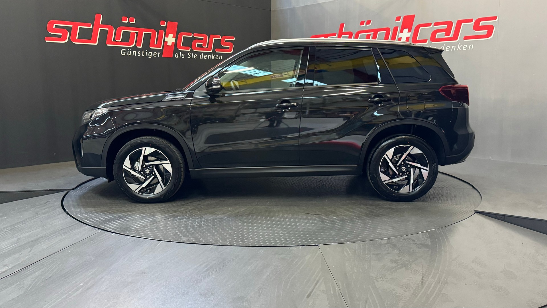 SUZUKI Vitara 1.4 Boosterjet Compact Top 4x4 Hybrid Automatic-showroom-element-2