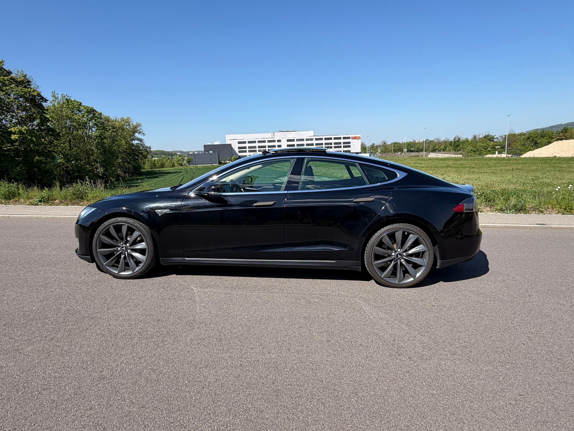 TESLA Model S 85 ...Kein Free Supercharger...-image-7