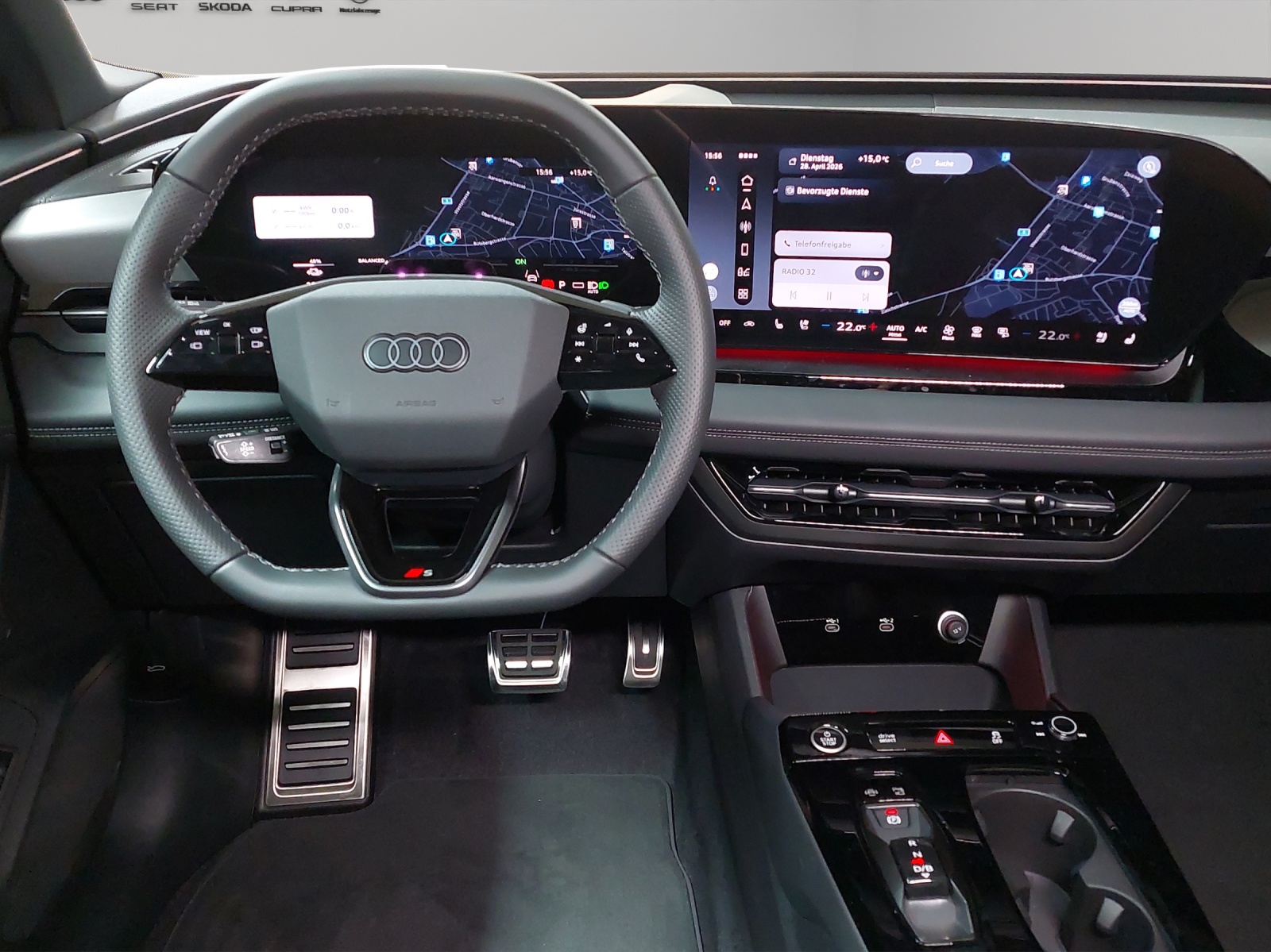 AUDI Q6 e-tron quattro-image-6