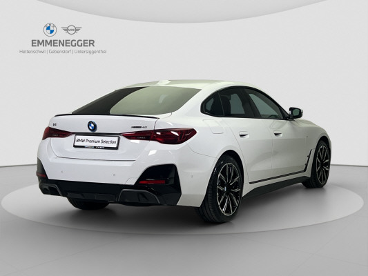 BMW i4 xDrive 40 M Sport Pro-image-4
