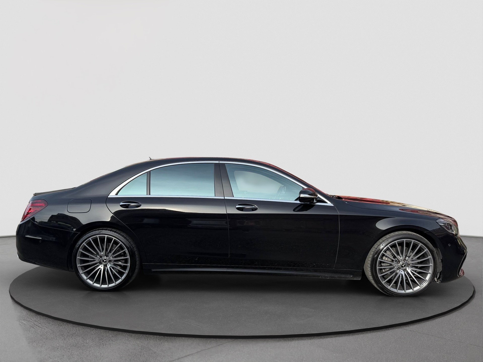 MERCEDES-BENZ S 560 L 4Matic 9G-Tronic-image-5
