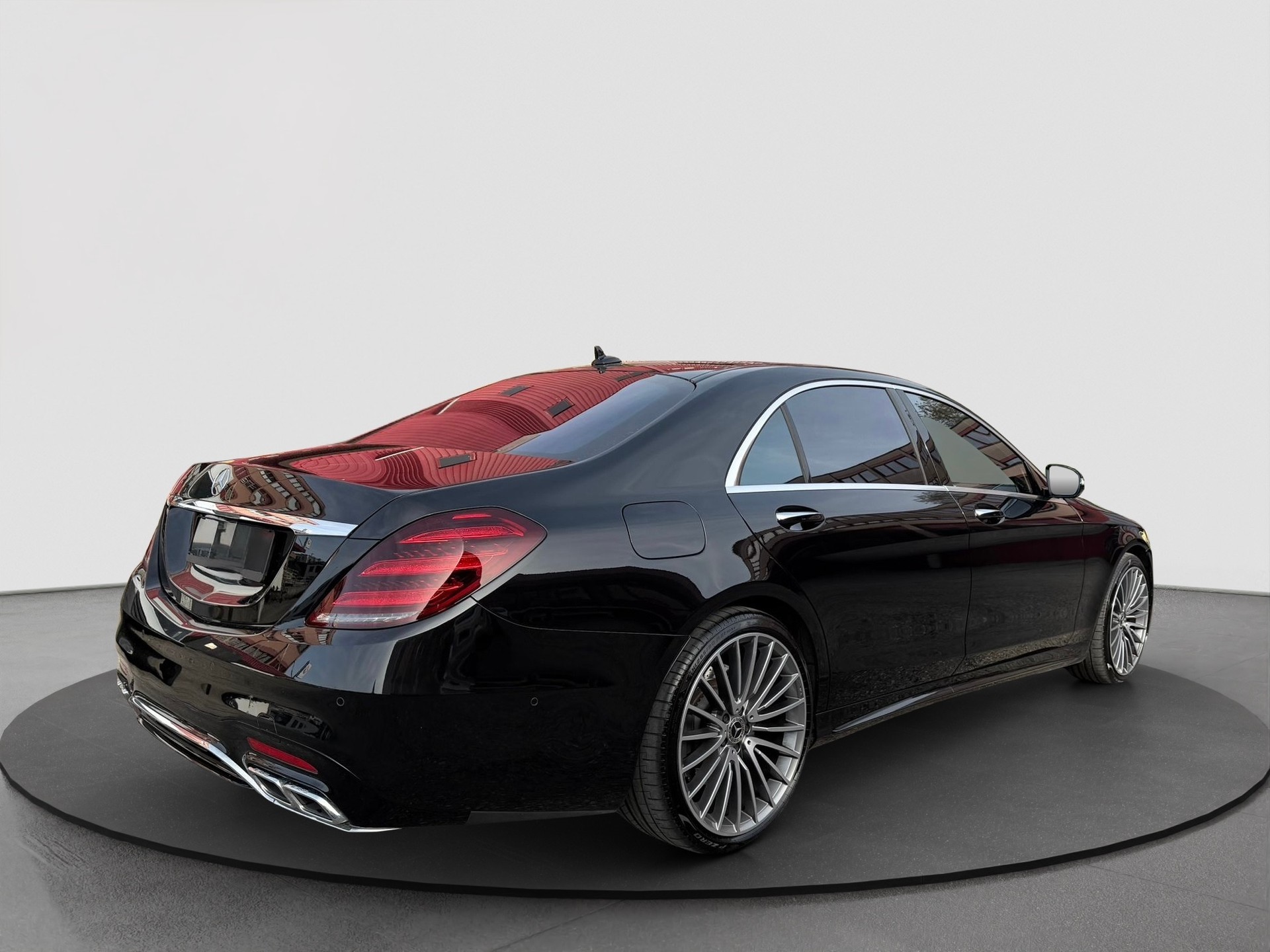 MERCEDES-BENZ S 560 L 4Matic 9G-Tronic-image-4