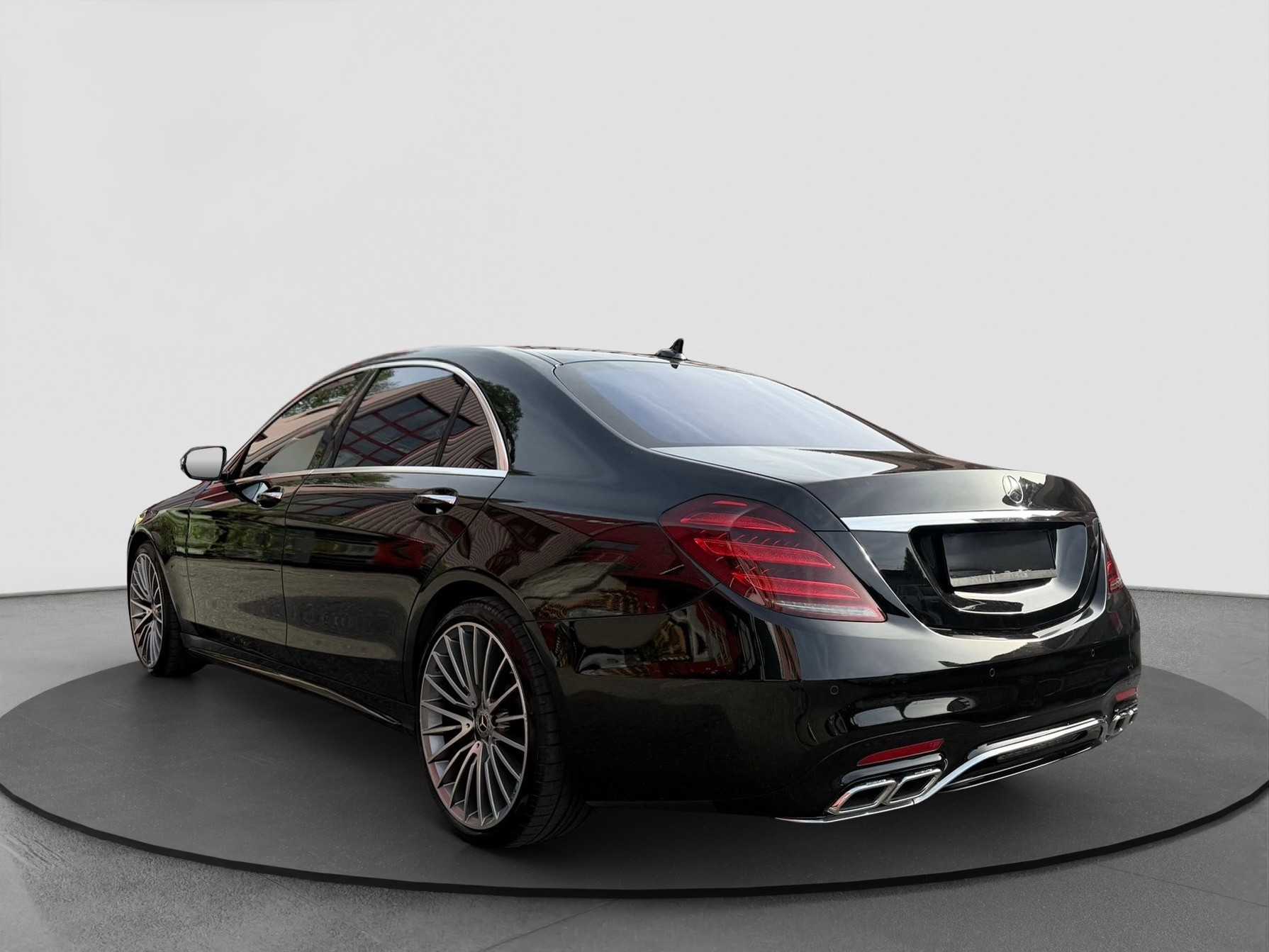 MERCEDES-BENZ S 560 L 4Matic 9G-Tronic-image-2