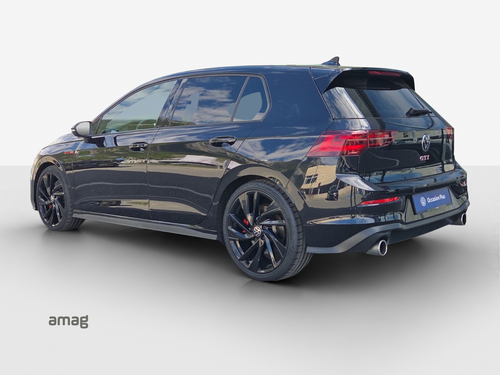 VW Golf 2.0 TSI GTI DSG-image-2