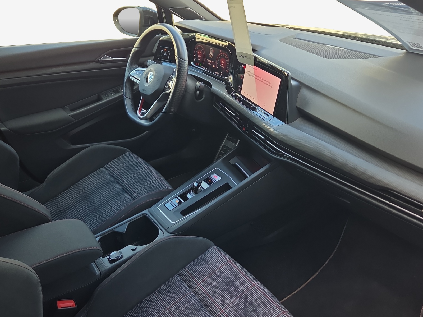 VW Golf 2.0 TSI GTI DSG-image-14