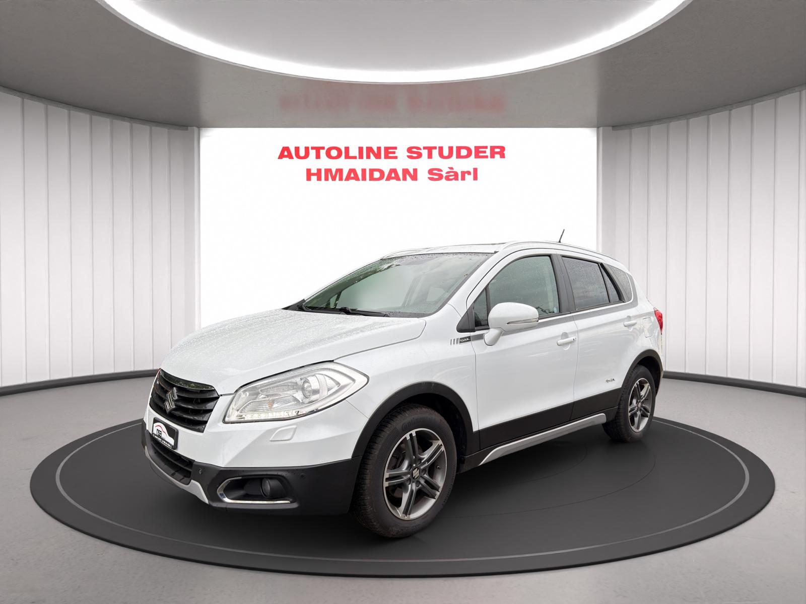 SUZUKI SX4 S-Cross 1.6 TD PizSulai Top 4WD TCSS-image-2