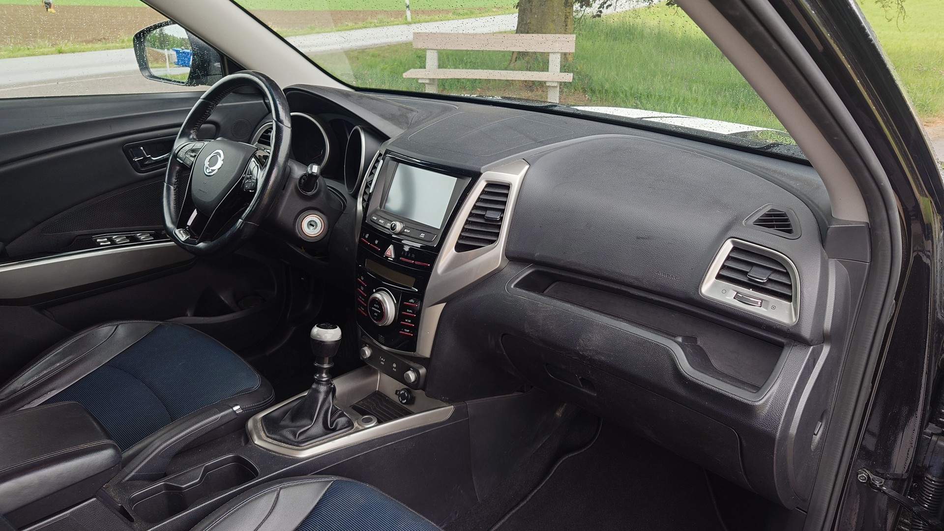 KGM-SsangYong Tivoli 1.6 eXDi ME Limited Edition 4WD-image-8
