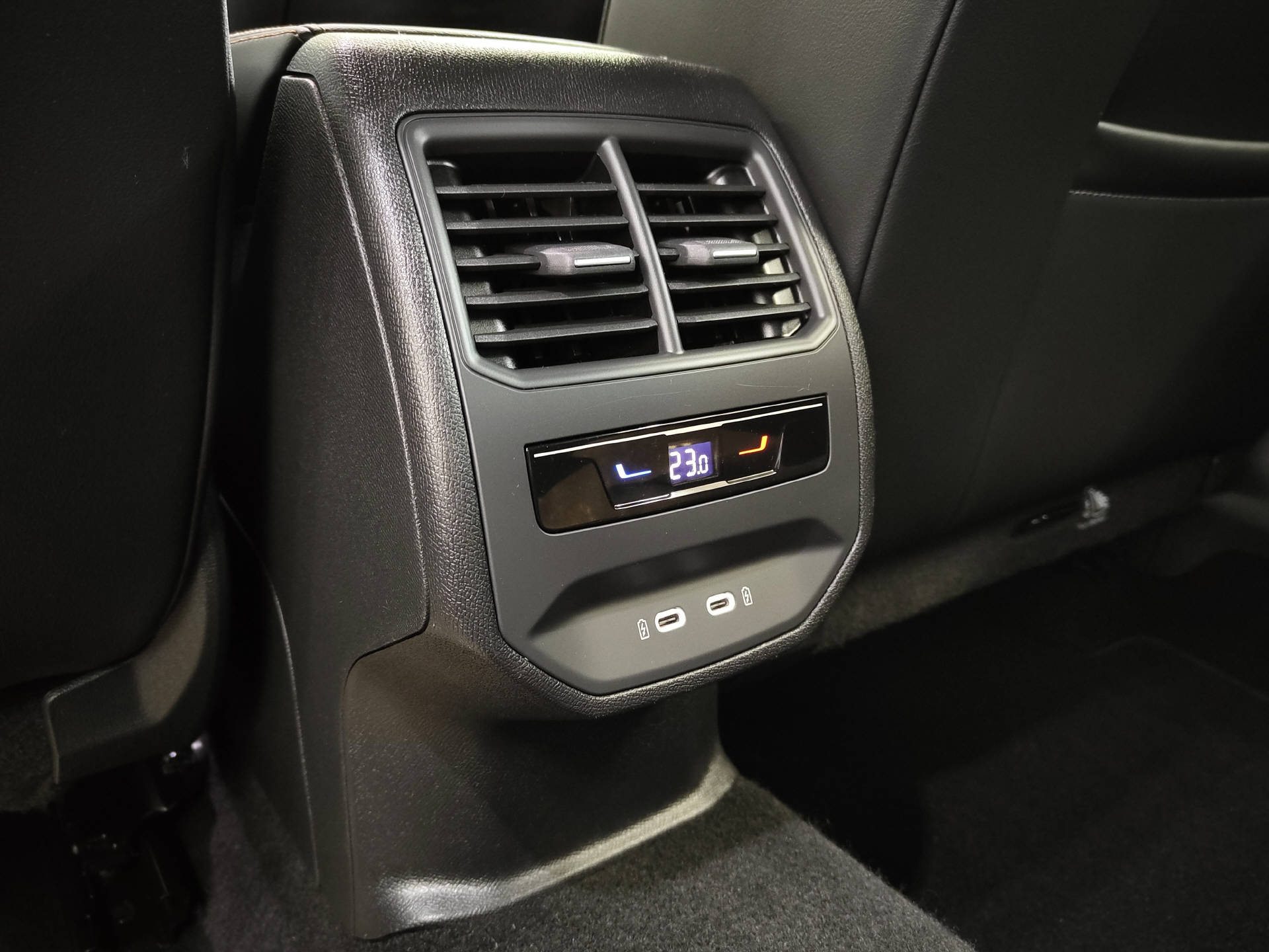 CUPRA Formentor 2.0 TSI VZ 4Drive DSG-image-12