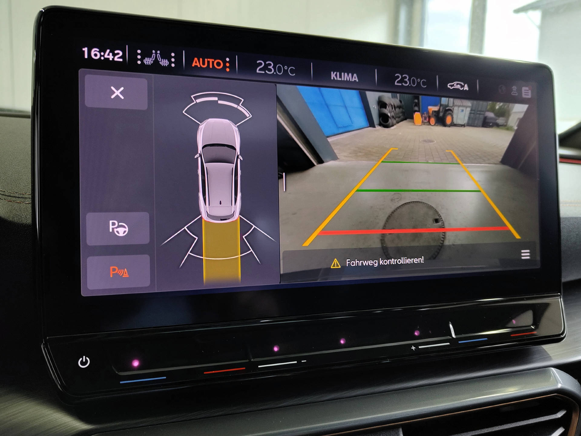 CUPRA Formentor 2.0 TSI VZ 4Drive DSG-image-8