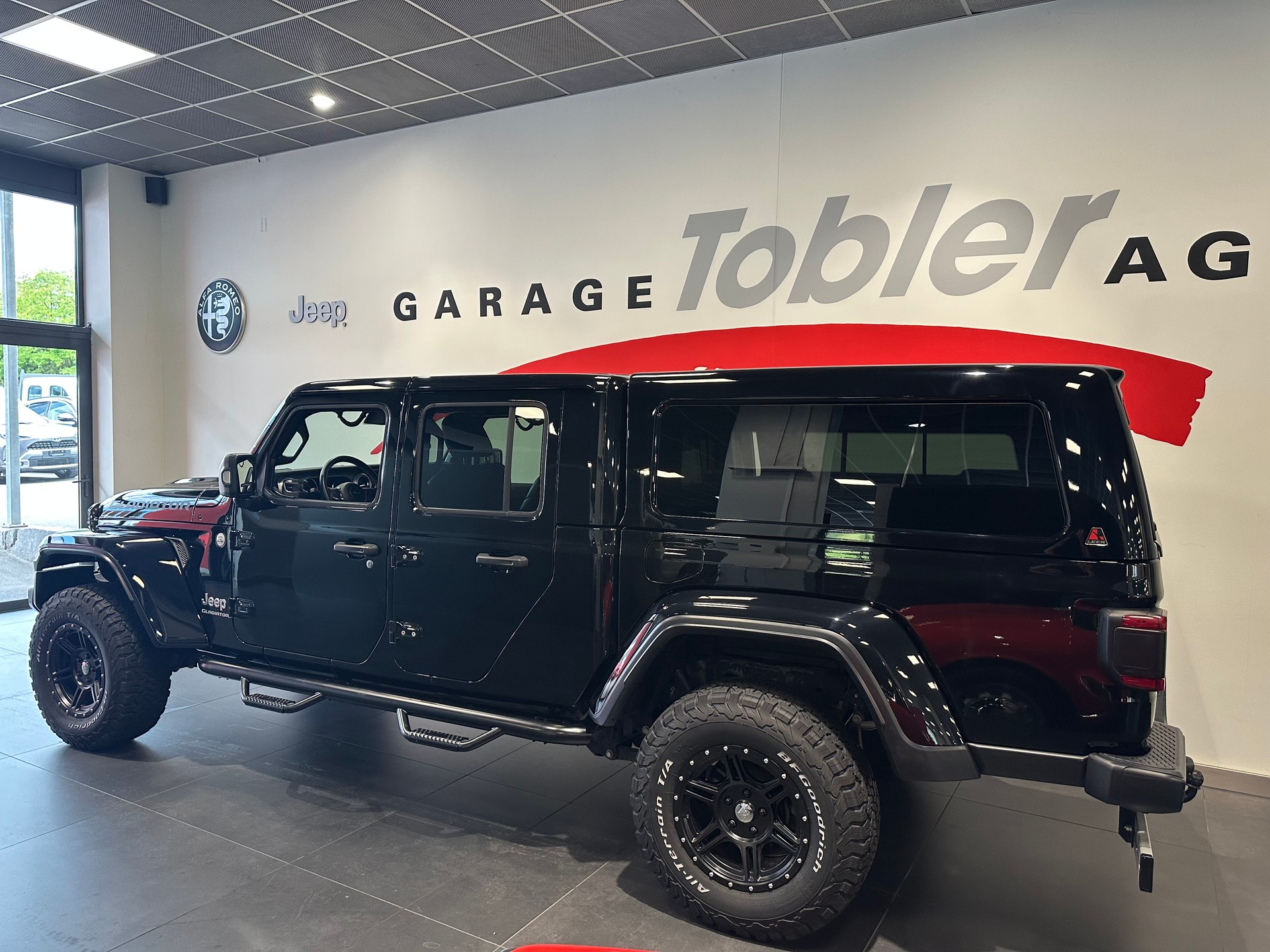 JEEP Gladiator 3.0 V6 Overland-image-9