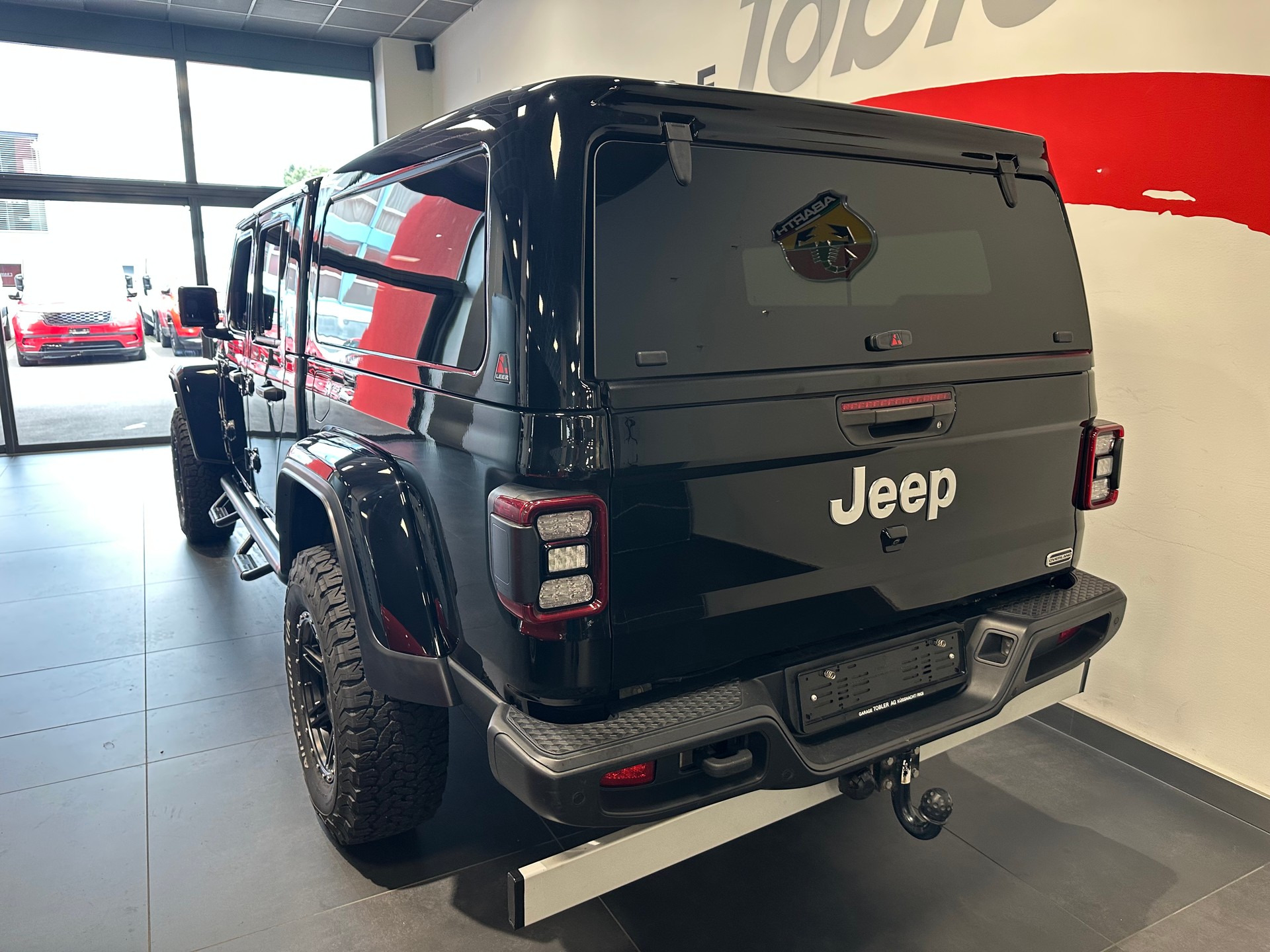 JEEP Gladiator 3.0 V6 Overland-image-12