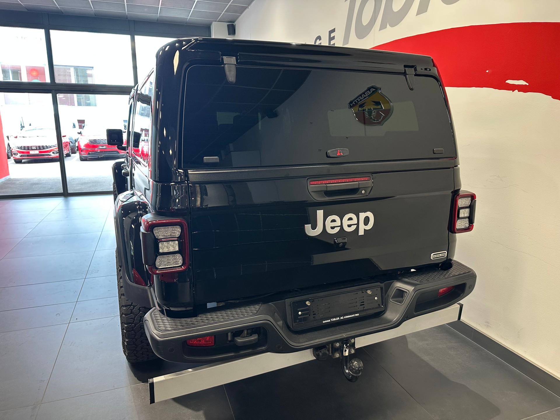 JEEP Gladiator 3.0 V6 Overland-image-13