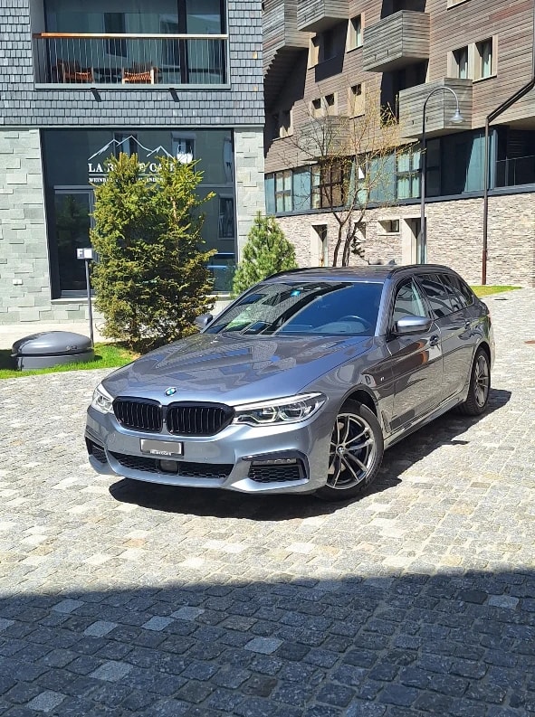 BMW 530d xDrive Touring SAG-image-0