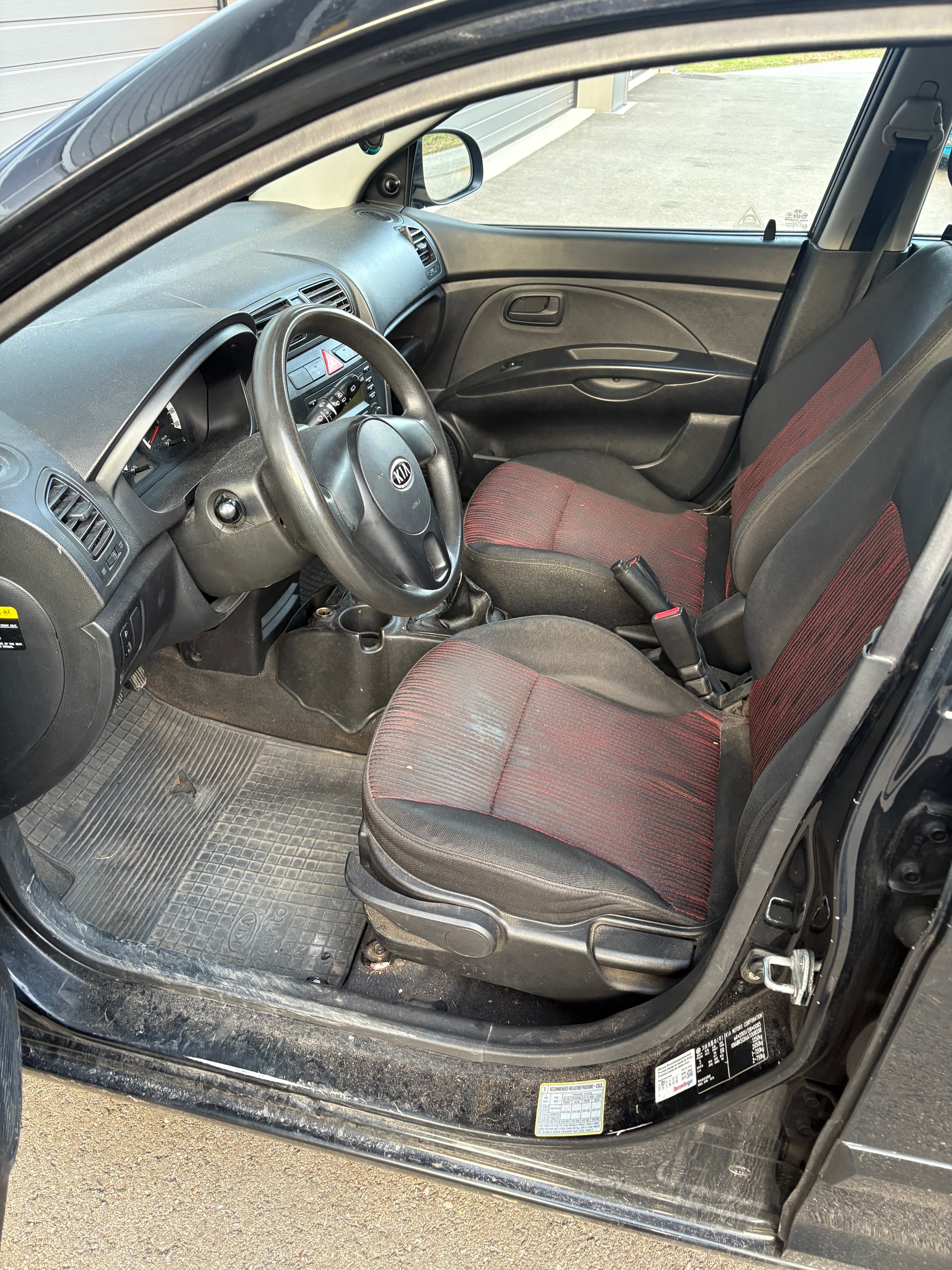 KIA Picanto 1.1 Classic-image-6