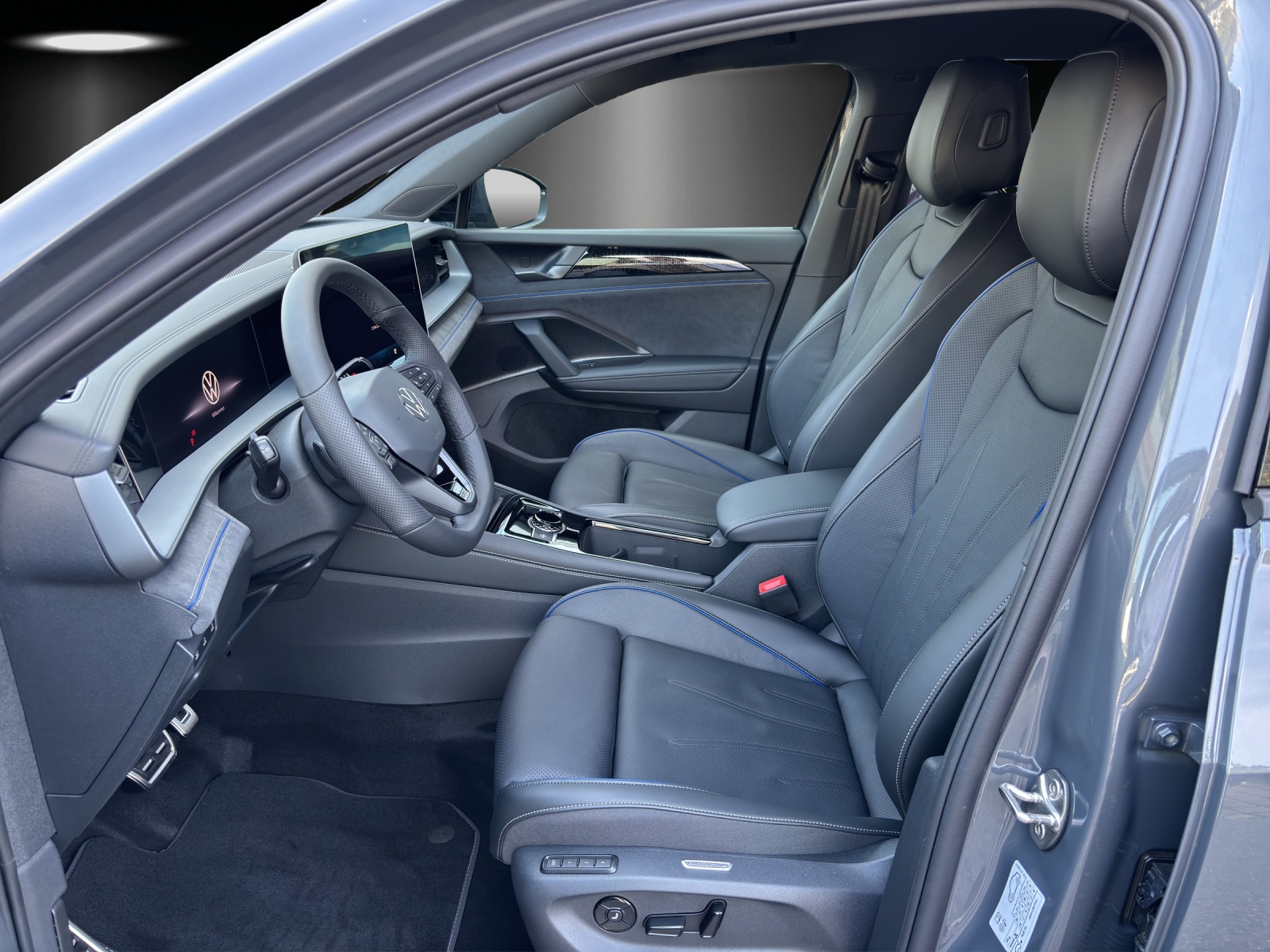 VW Tayron 2.0 TDI SCR R-Line 4Motion DSG-image-9
