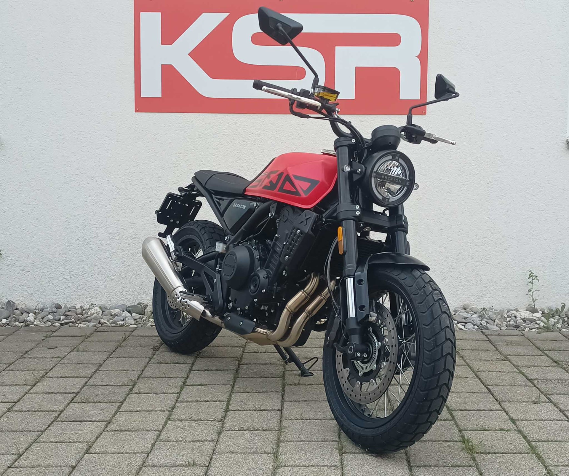 BRIXTON Crossfire 500 X-showroom-element-2