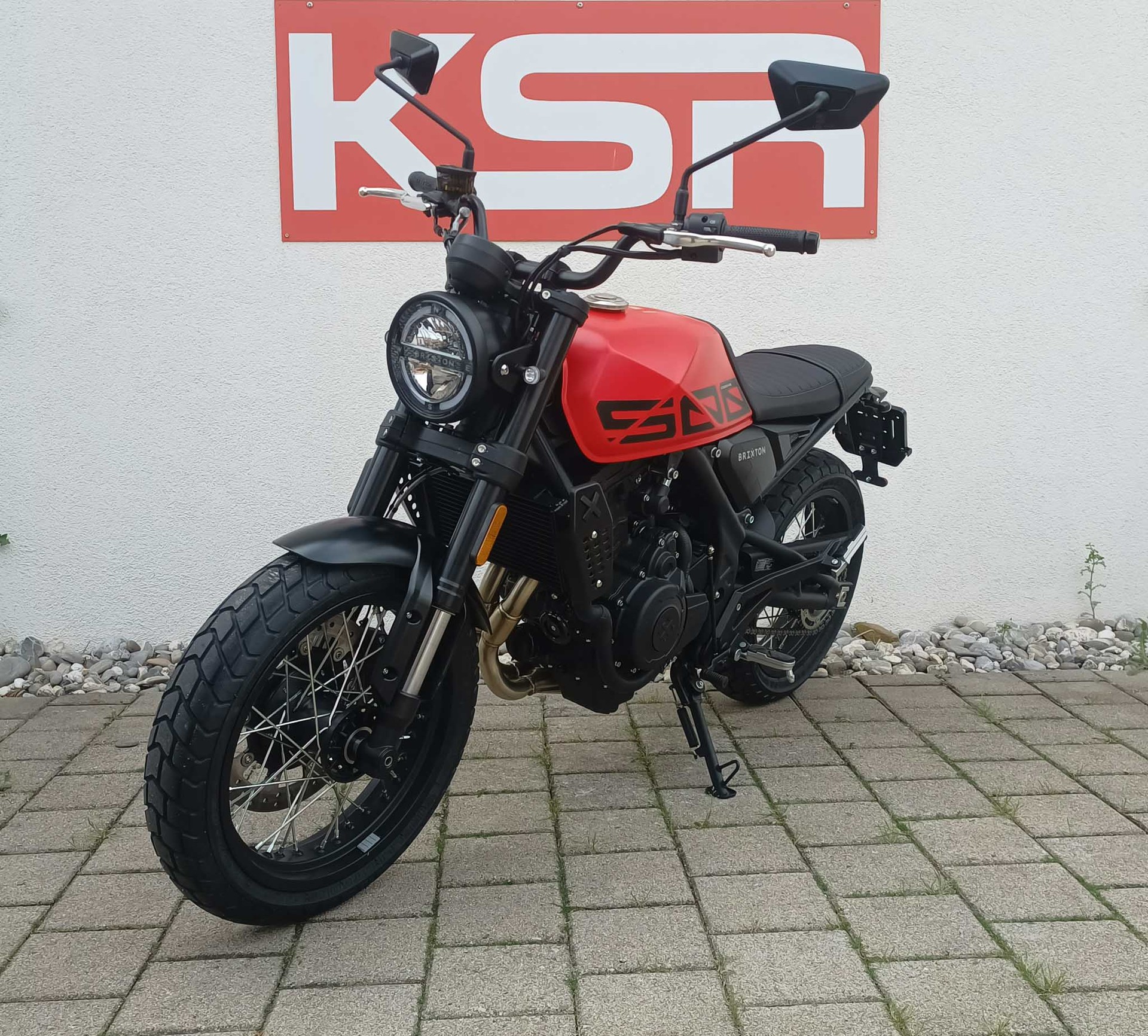 BRIXTON Crossfire 500 X-showroom-element-3