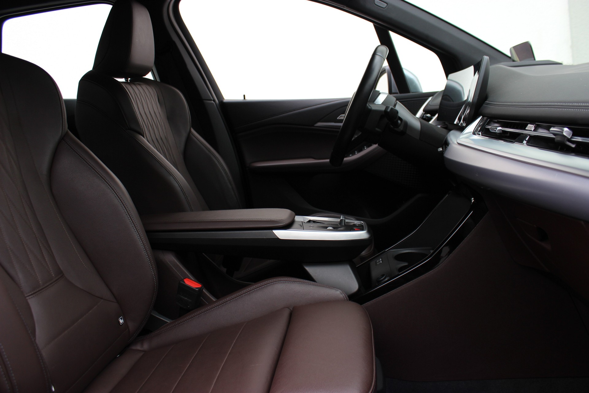 BMW 223i Active Tourer-image-3