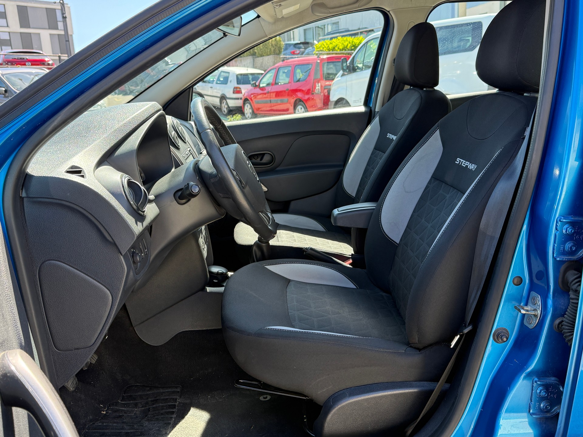 DACIA Sandero Tce 90 Stepway Lauréate - NOUVELLE EXPERTISE - NEU MFK : 10 Avril 2026 - Le Grand Service est Fait-image-13