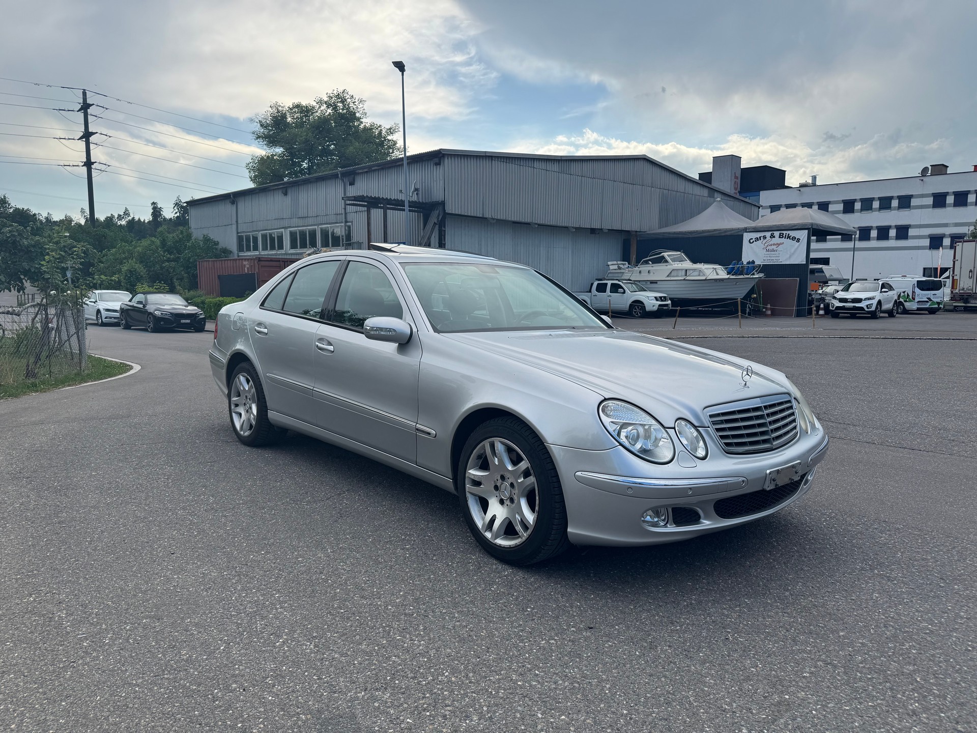 MERCEDES-BENZ E 500 Elégance Automatic
