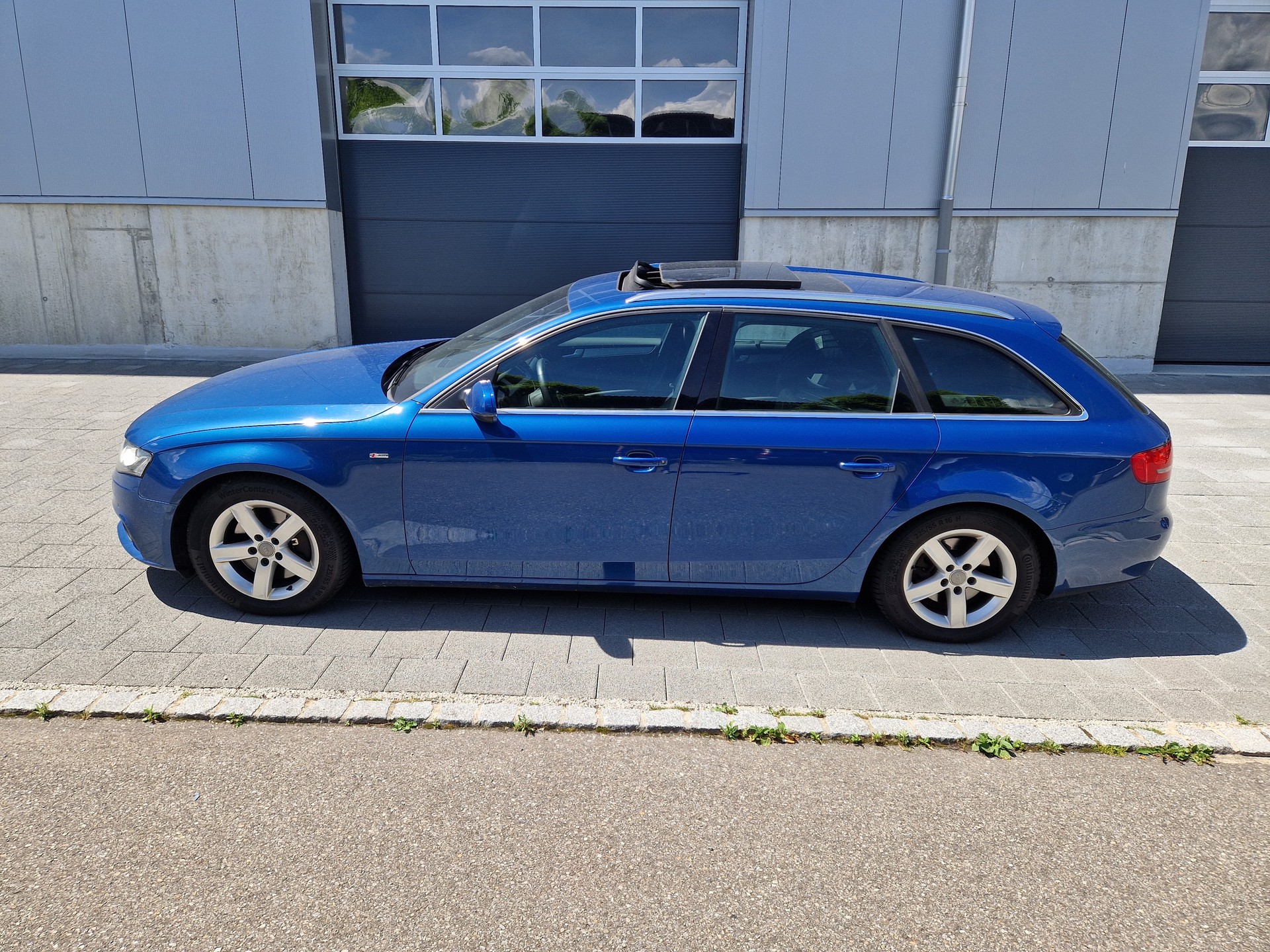 AUDI A4 Avant 3.0 TDI quattro-image-7
