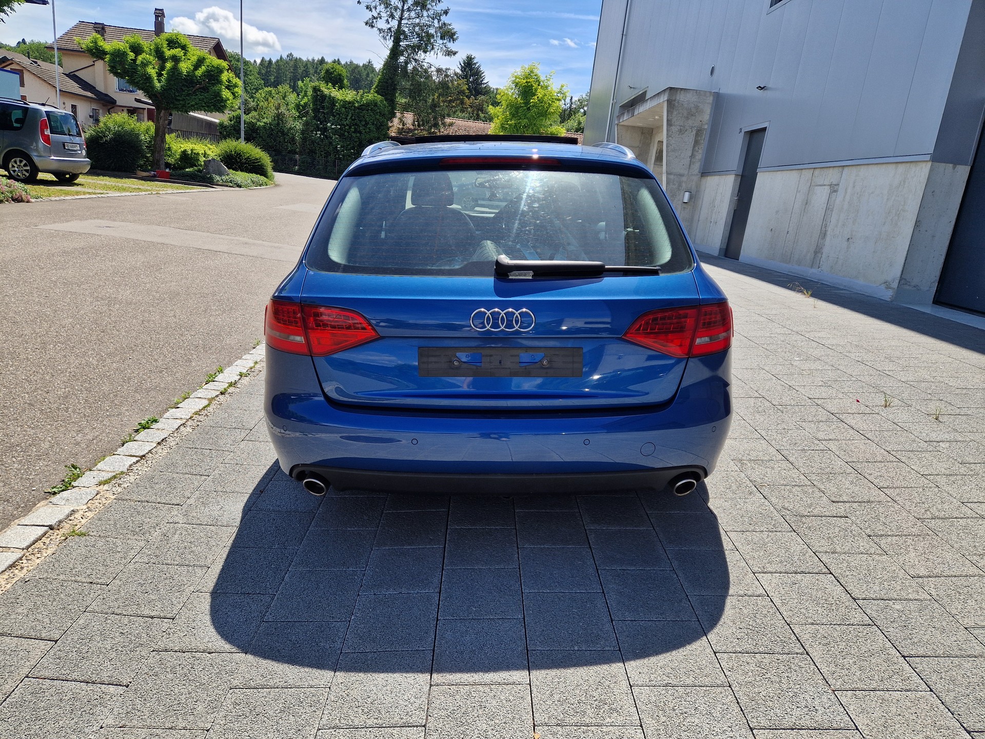 AUDI A4 Avant 3.0 TDI quattro-image-5