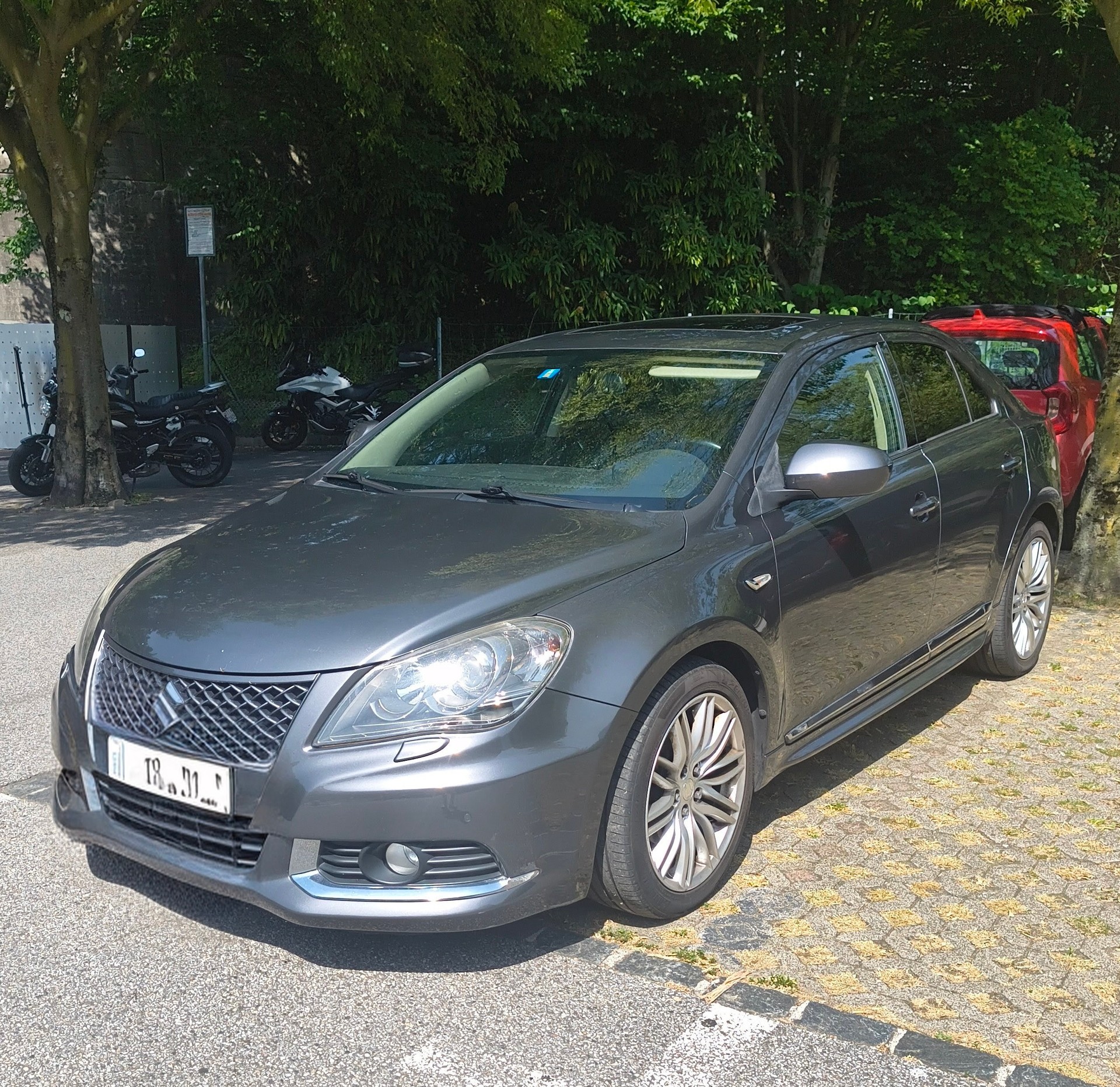 SUZUKI 2.4 VVT Sport-image-1