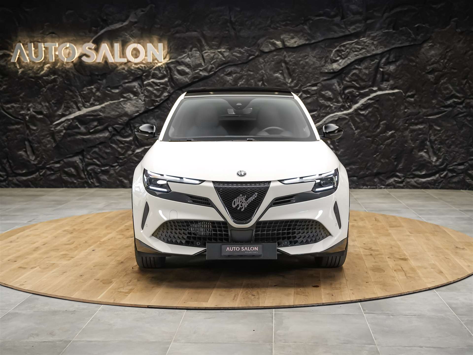 ALFA ROMEO Junior 1.2 4X4 *Werksgarantie*20" Felgen*Panorama*Massage*-image-7