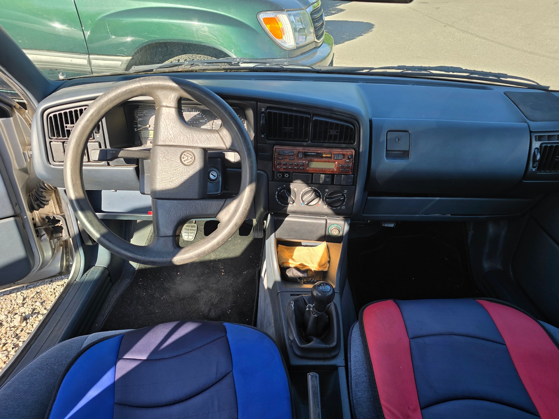 VW Passat 1800 GL-image-10
