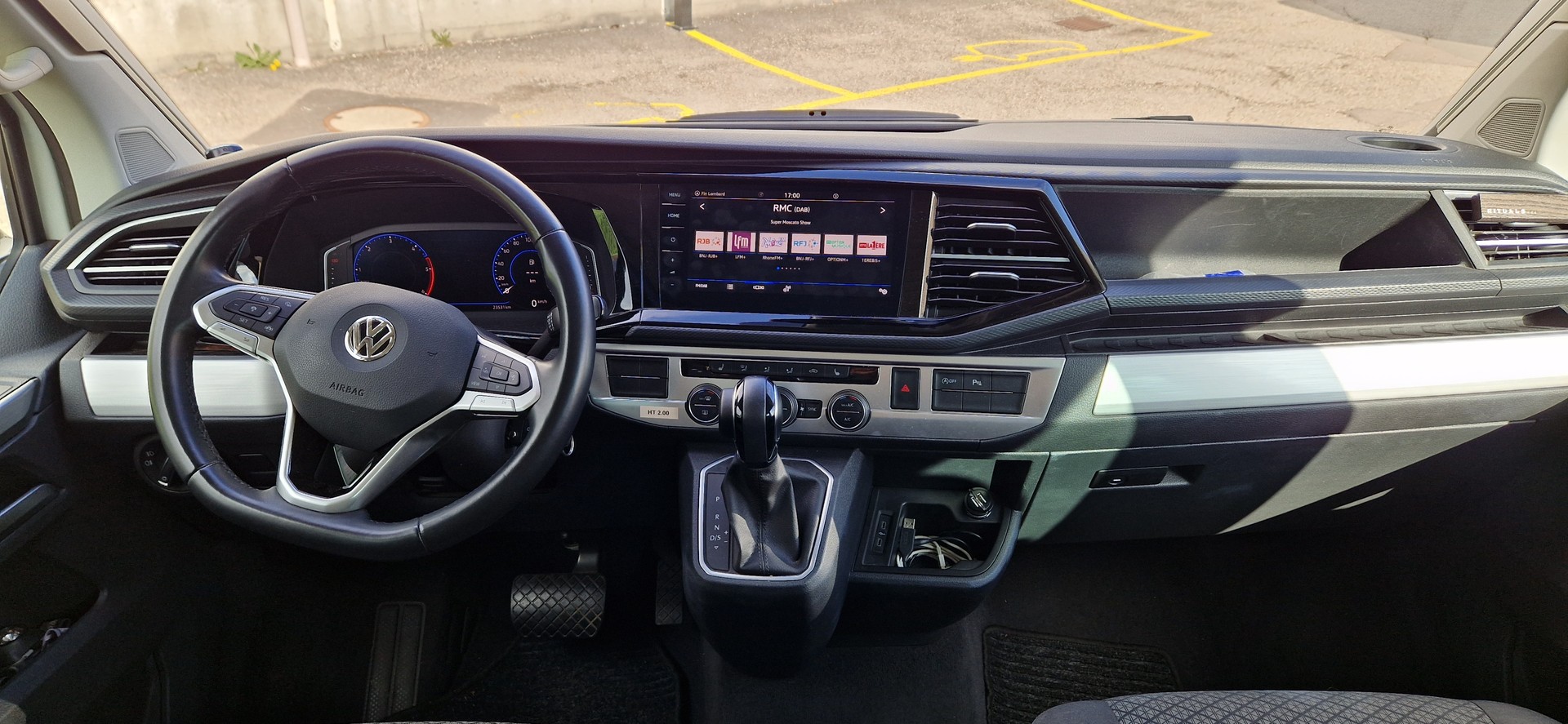 VW 2.0 TDI 150 Beach Edition Liberty DSG-image-4