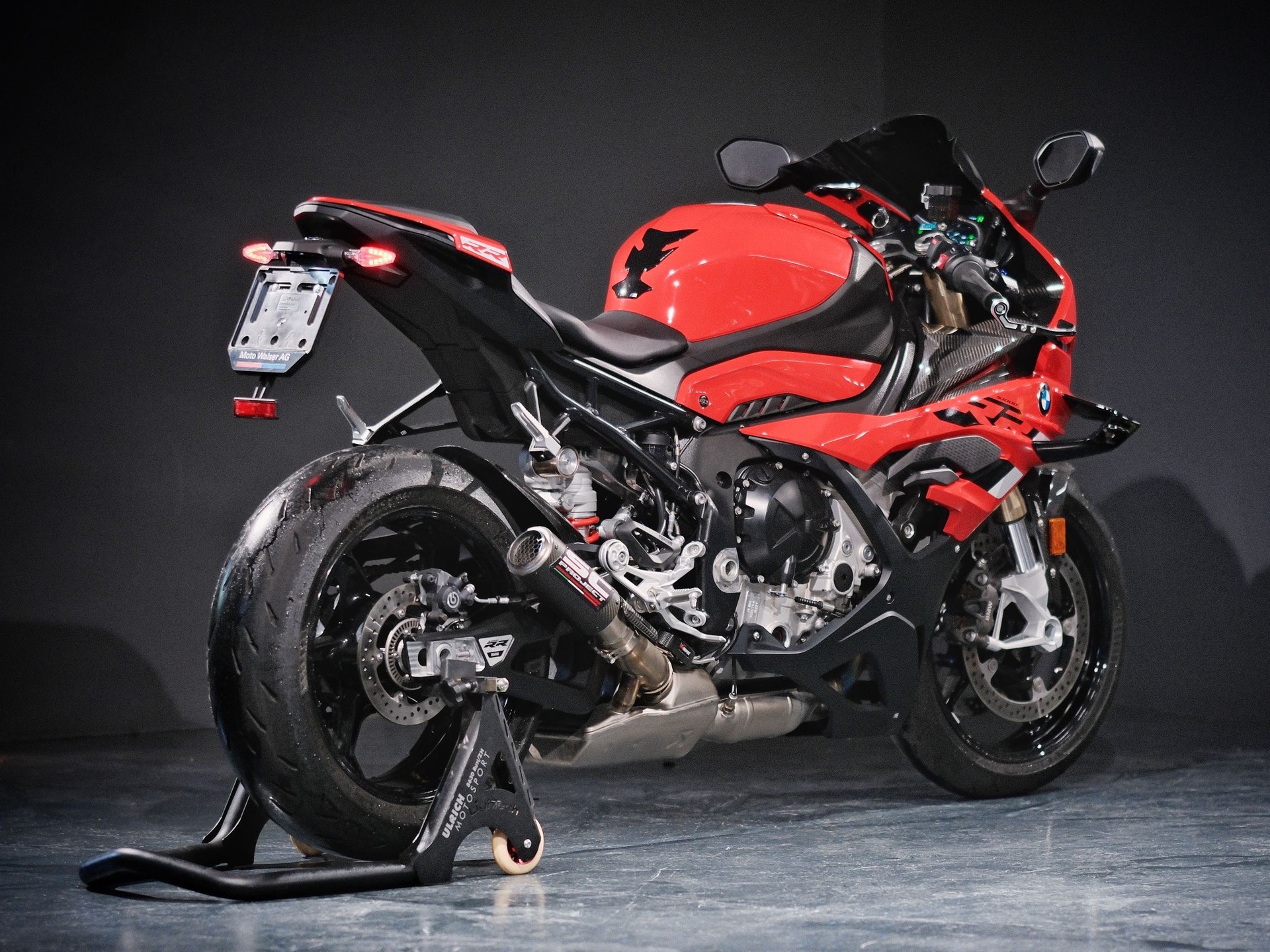 BMW S 1000 RR-showroom-element-2