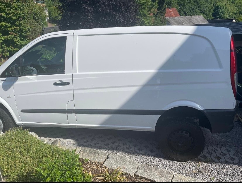 MERCEDES-BENZ Vito 113 CDI-image-2
