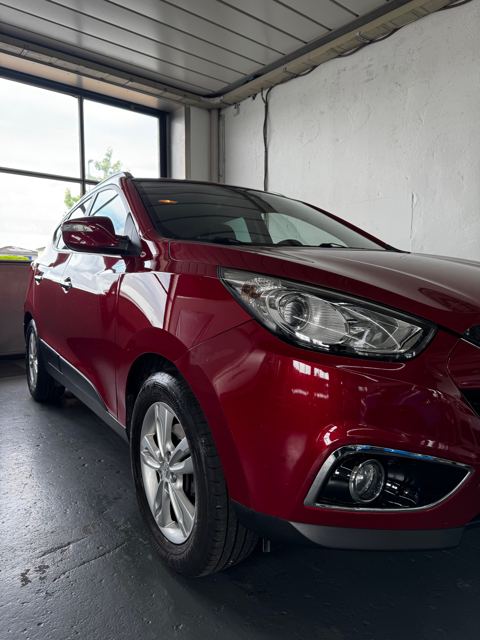 HYUNDAI iX 35 2.0 Style 4WD Automatic-showroom-element-2