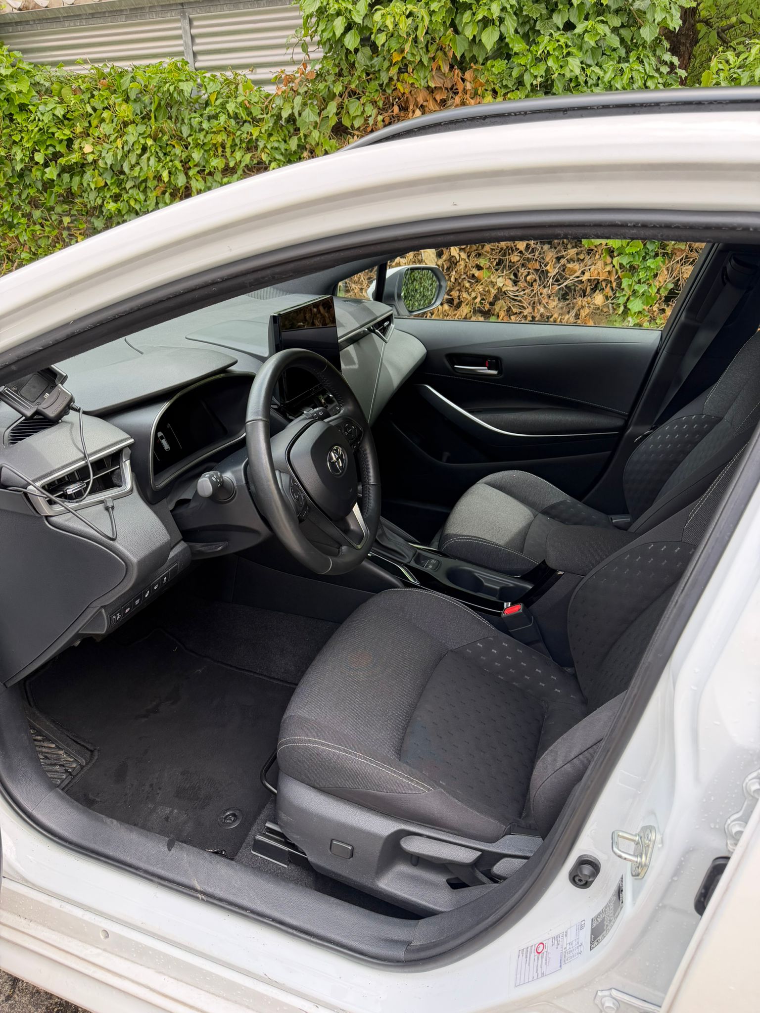 TOYOTA Corolla Touring Sports 1.8 HSD Comfort e-CVT-image-3