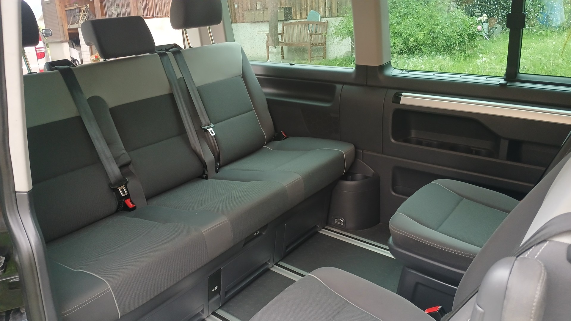 VW Multivan-image-13