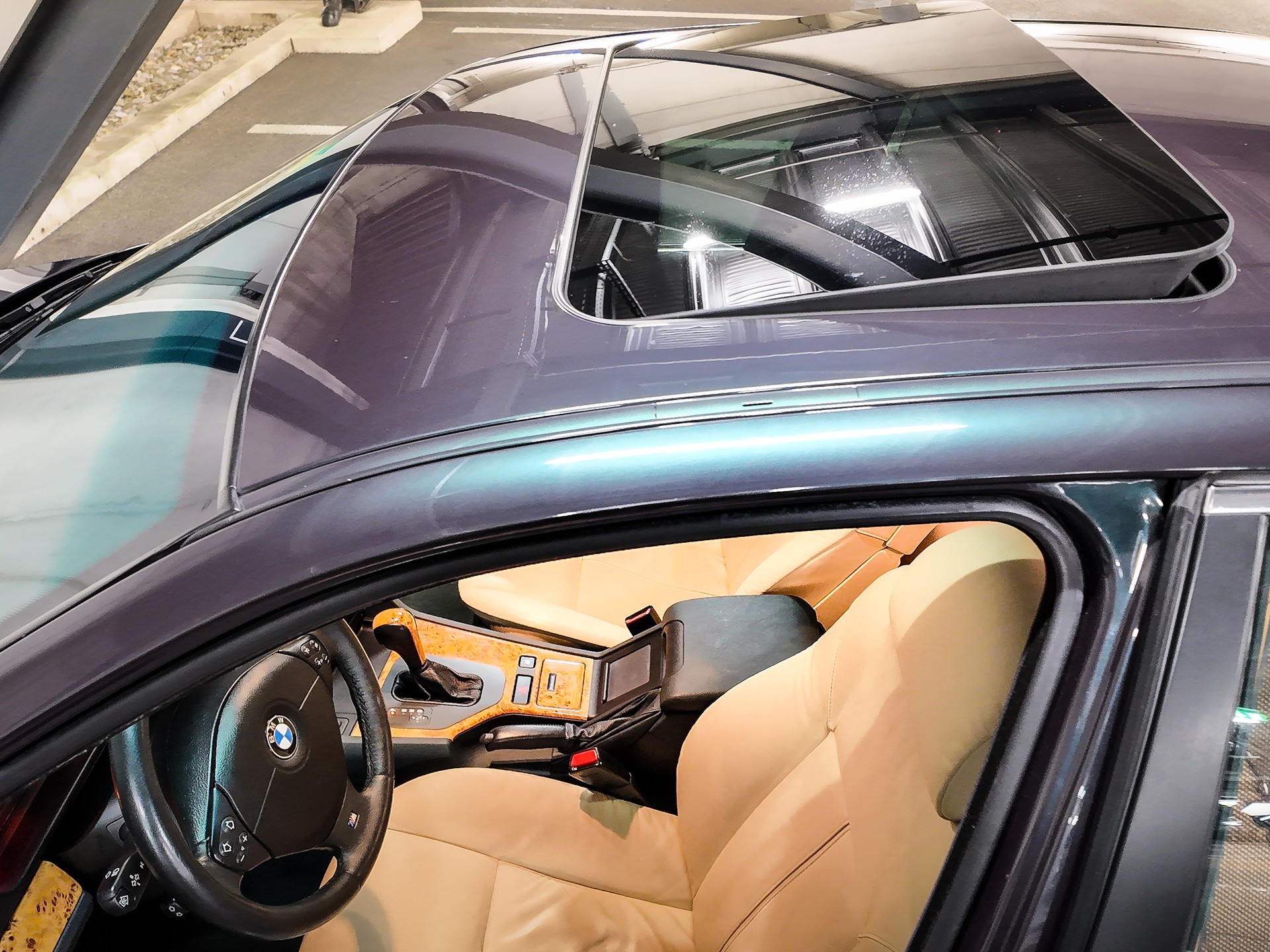 BMW 528i | Individual-Manufaktur| 1.Hand | Skarabeusgruen | Nappa-Leder Indivual | Schiebedach | Komfort-sitze |-image-7