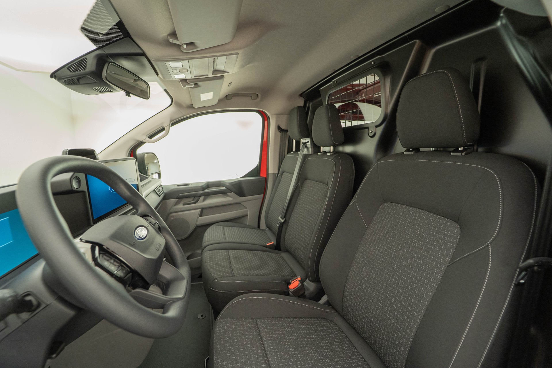 FORD Transit C Van 280 L1 2.0 EcoBlue 136 Trend-image-7