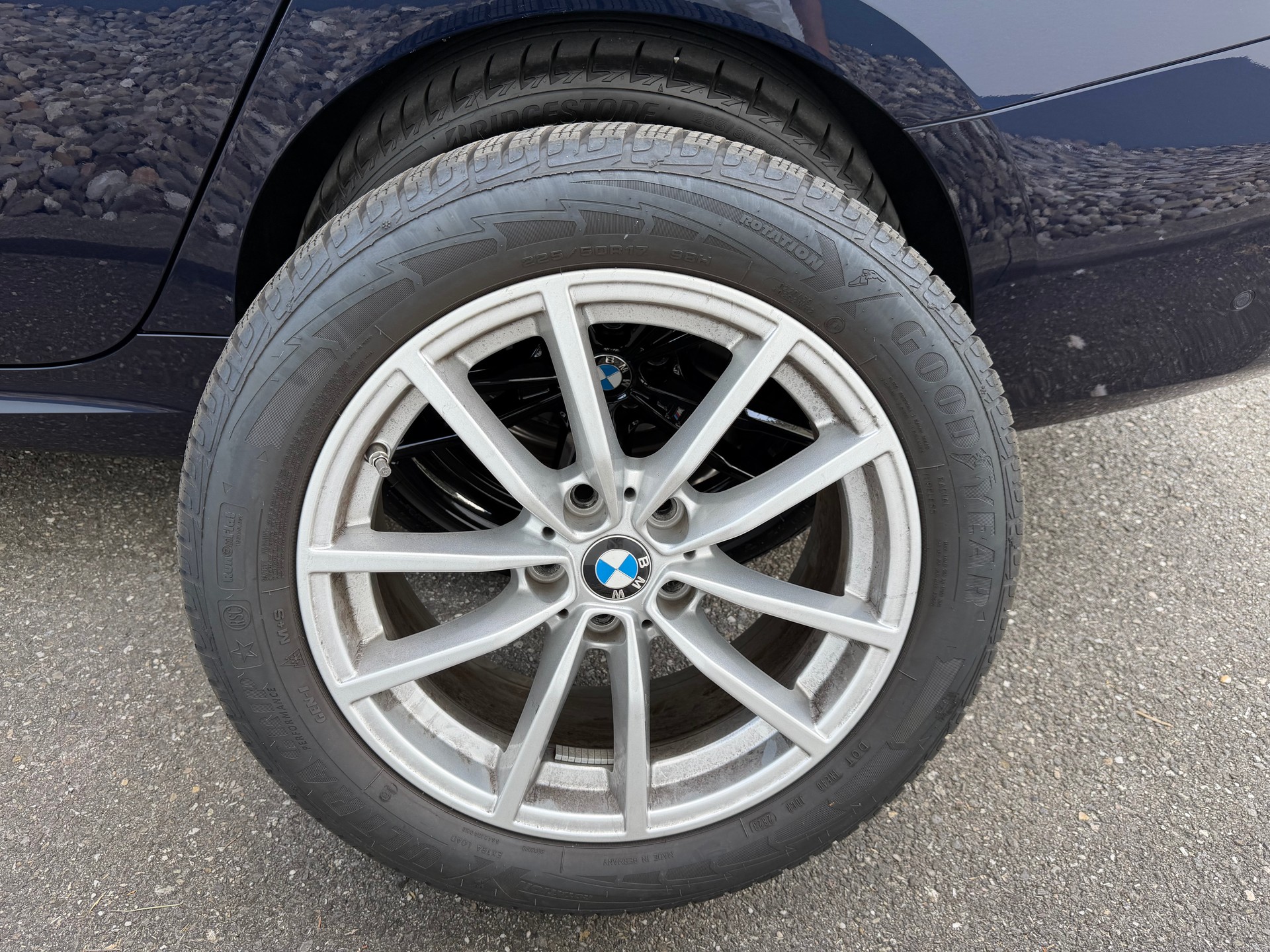 BMW 320d xDrive 48V Touring Steptronic M Sport-image-28