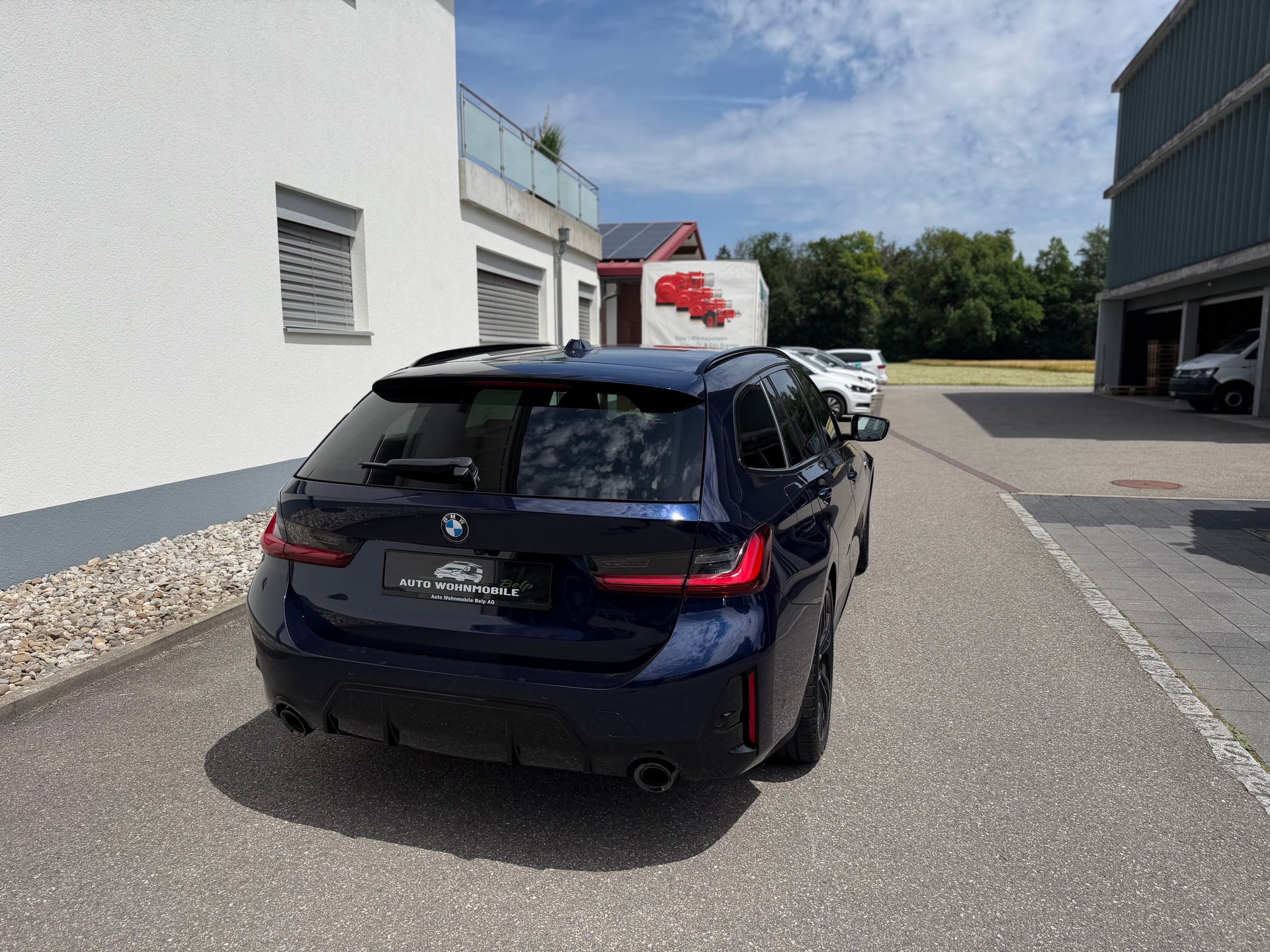 BMW 320d xDrive 48V Touring Steptronic M Sport-image-7