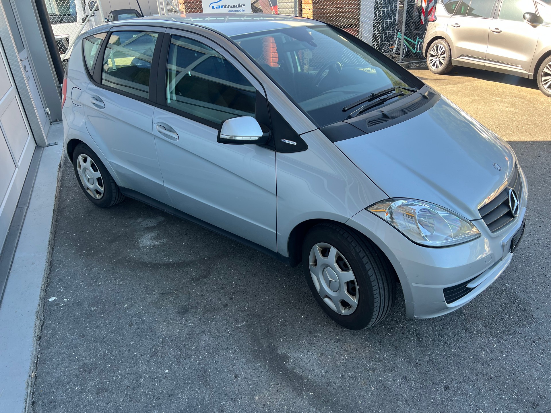 MERCEDES-BENZ A 160 (150) BlueEfficiency Classic *** Klima * 8 fachbereift * Euro 5-image-6