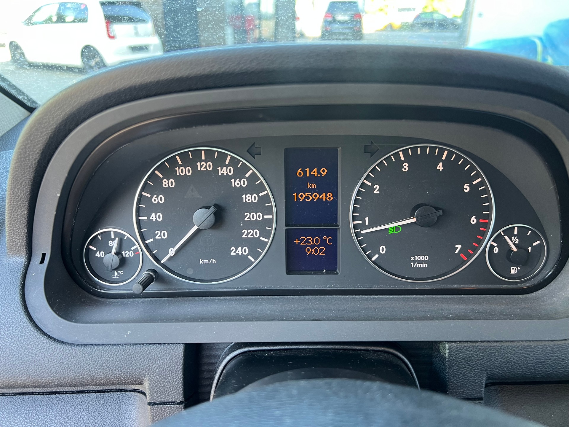 MERCEDES-BENZ A 160 (150) BlueEfficiency Classic *** Klima * 8 fachbereift * Euro 5-image-15