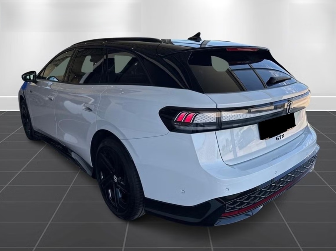 VW ID.7 Tourer GTX 86 kWh GTX 4 Motion-image-2