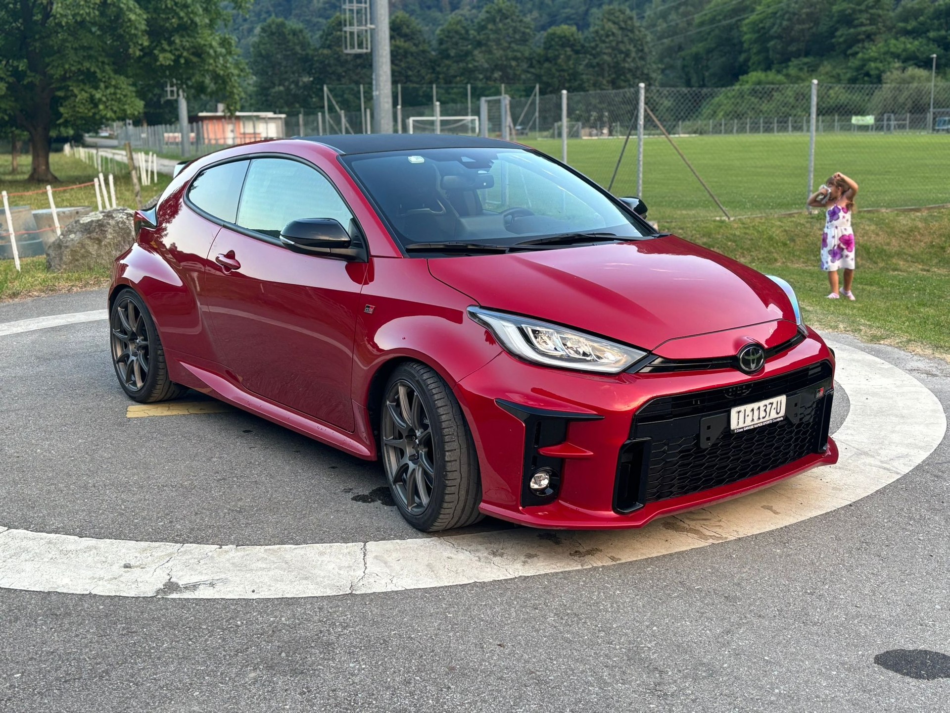 TOYOTA Yaris 1.6 GR Sport-image-4