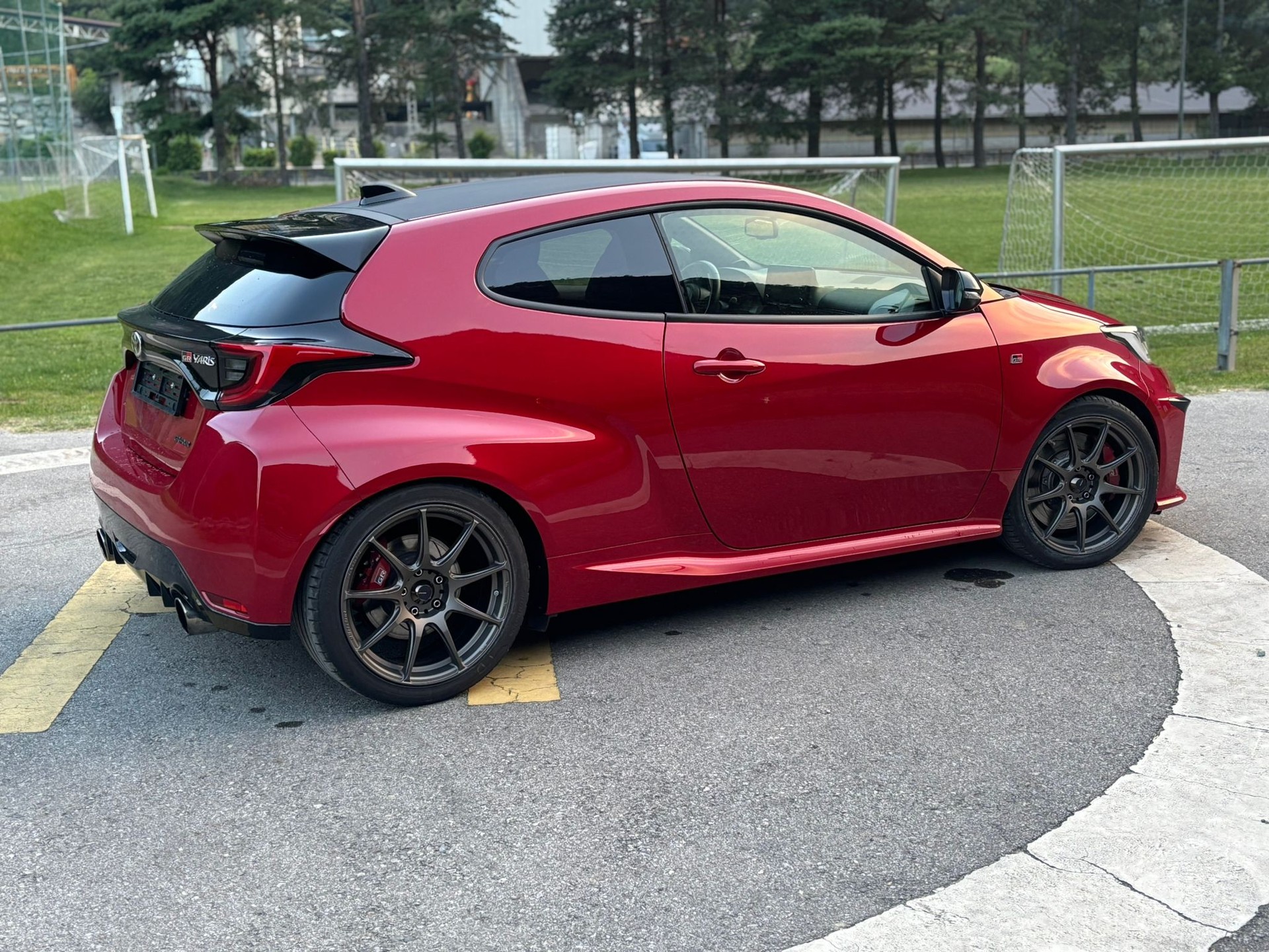 TOYOTA Yaris 1.6 GR Sport-image-10