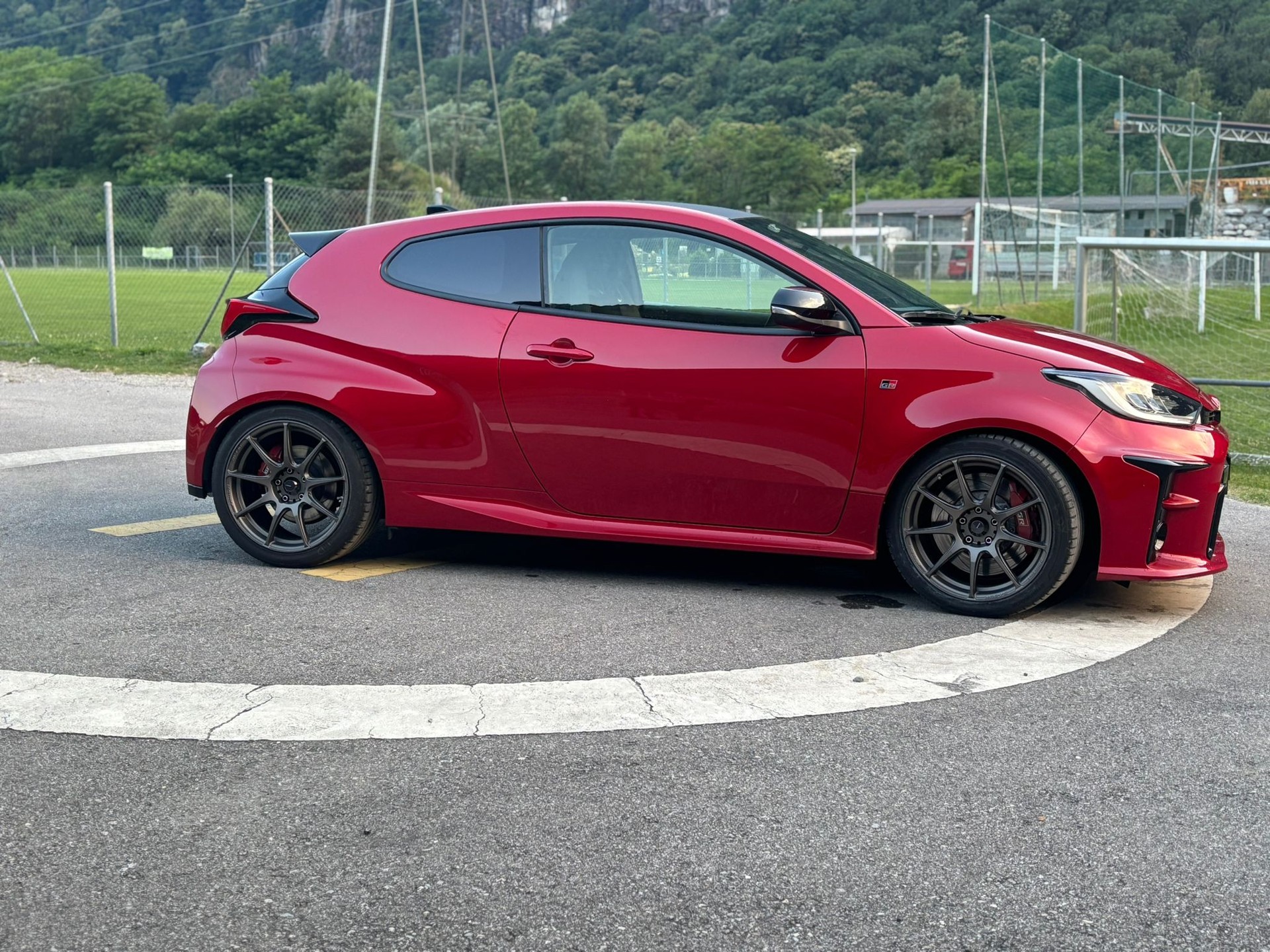 TOYOTA Yaris 1.6 GR Sport-image-7
