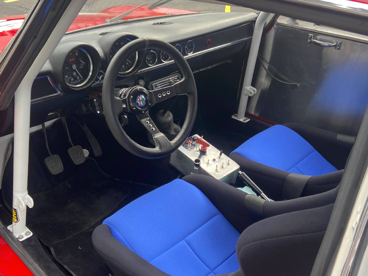 ALFA ROMEO GT GTAm Rennwagen-image-10