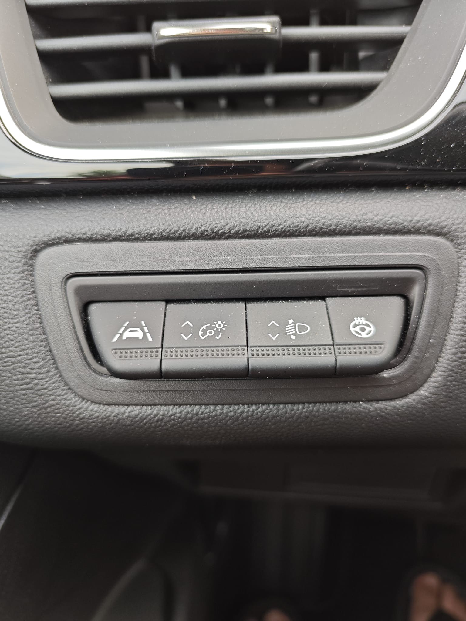 MITSUBISHI ASX 1.6 HEV Intense-image-30